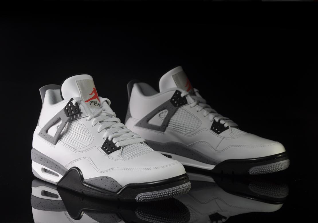 Air Jordan 4 Retro White Cement